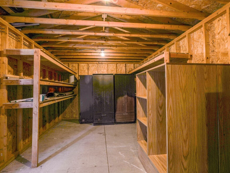 More Photos Of 200 S 4th St, Kawkawlin Assisted Living For Sale
