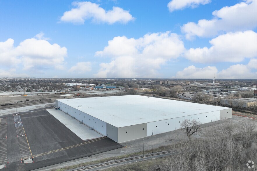 More Photos Of 24 Marble St, Hammond Warehouse For Sale