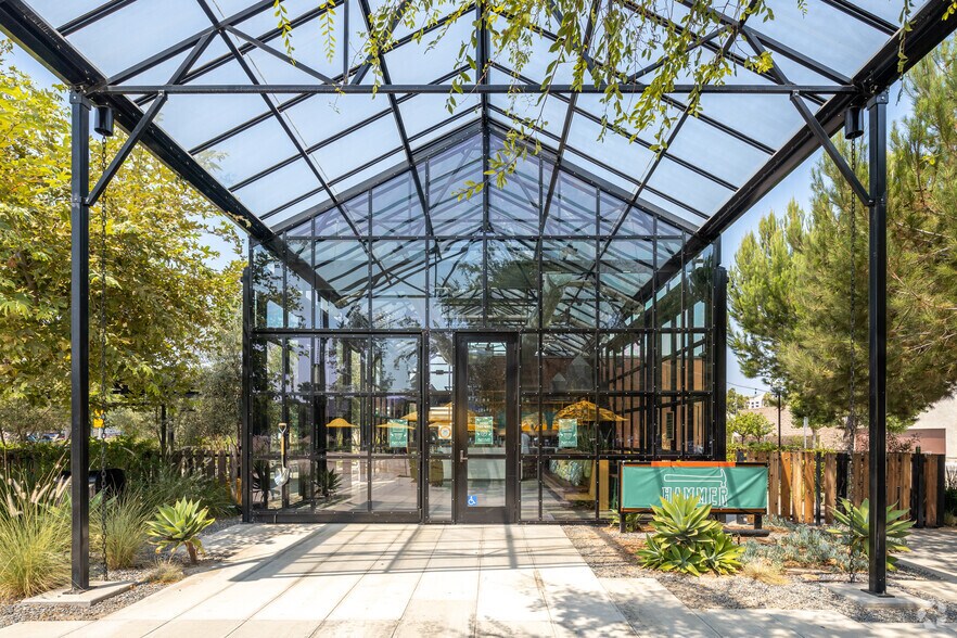 More Photos Of 440-454 S Anaheim Blvd, Anaheim Unknown For Lease