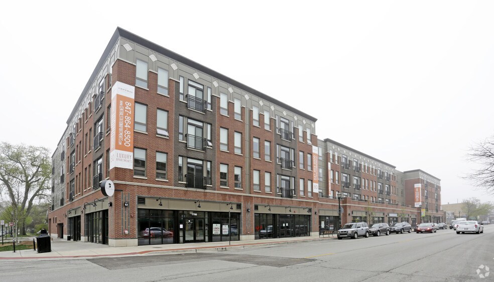 More Photos Of 1720 Central St, Evanston Apartments For Lease