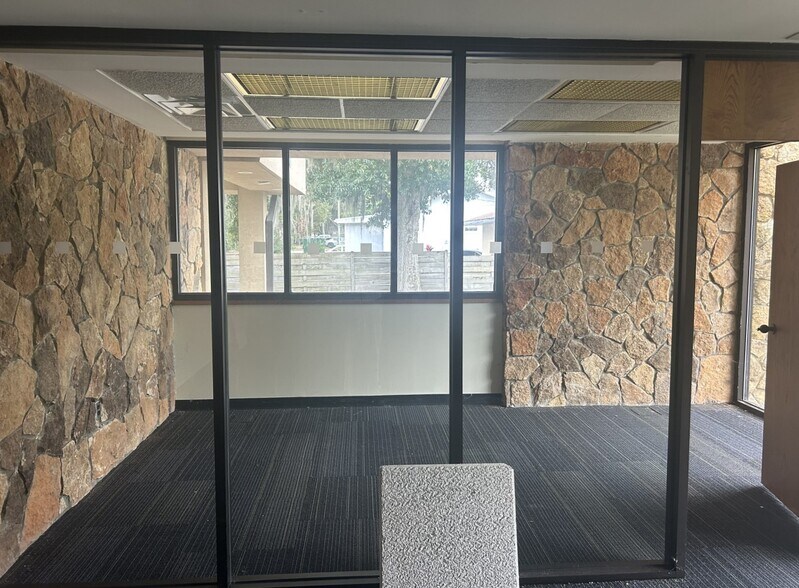 More Photos Of 350 N Summit St, Crescent City Freestanding For Sale