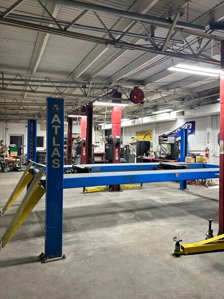More Photos Of 4218 N Central Ave, Phoenix Auto Repair For Lease