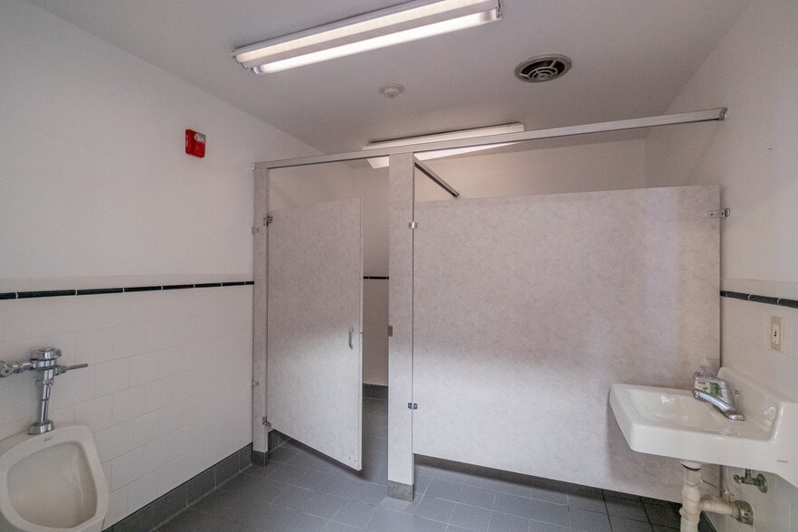 More Photos Of 132 Ohara Ave, Oakley Religious Facility For Sale