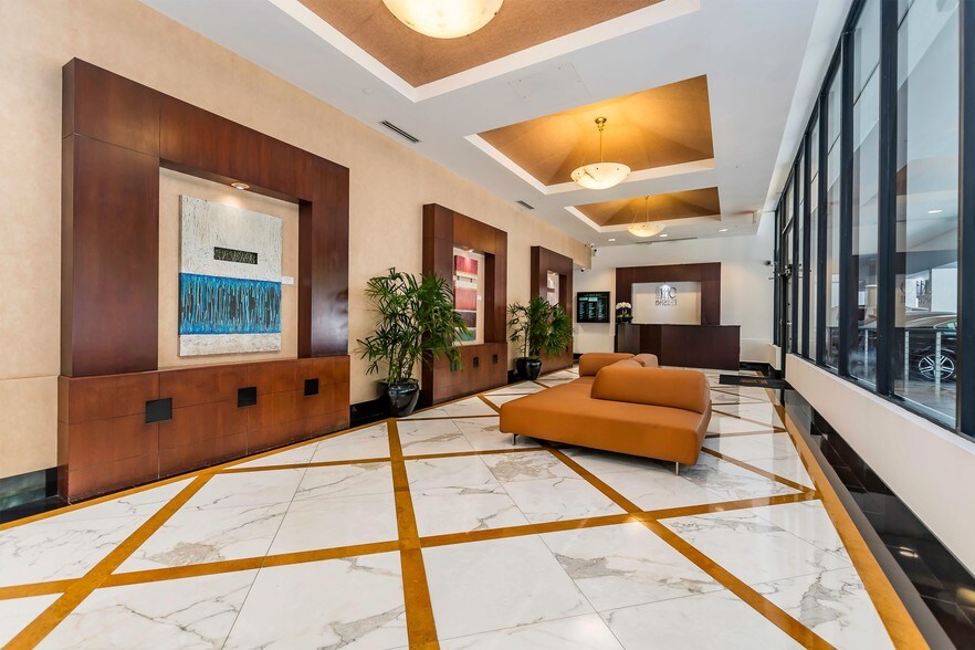 More Photos Of 1110 Brickell Ave, Miami Office For Lease