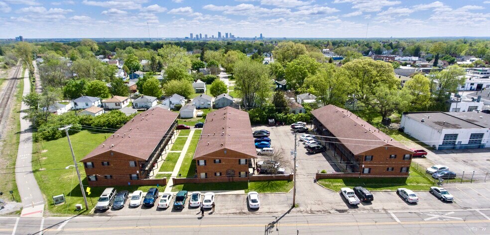 Primary Photo Of 58-78 N Sylvan Ave, Columbus Apartments For Sale
