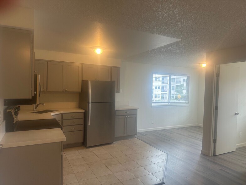 More Photos Of 29 S Park St, Reno Apartments For Sale