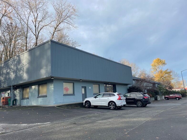 More Photos Of 3111 27th St S, Seattle Warehouse For Sale