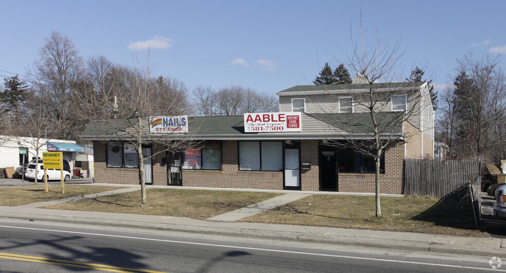 More Photos Of 51 Carleton Ave, Islip Terrace Storefront Retail Office For Lease