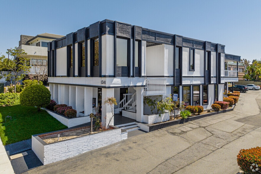 Primary Photo Of 1241 Carlsbad Village Dr, Carlsbad Medical For Sale