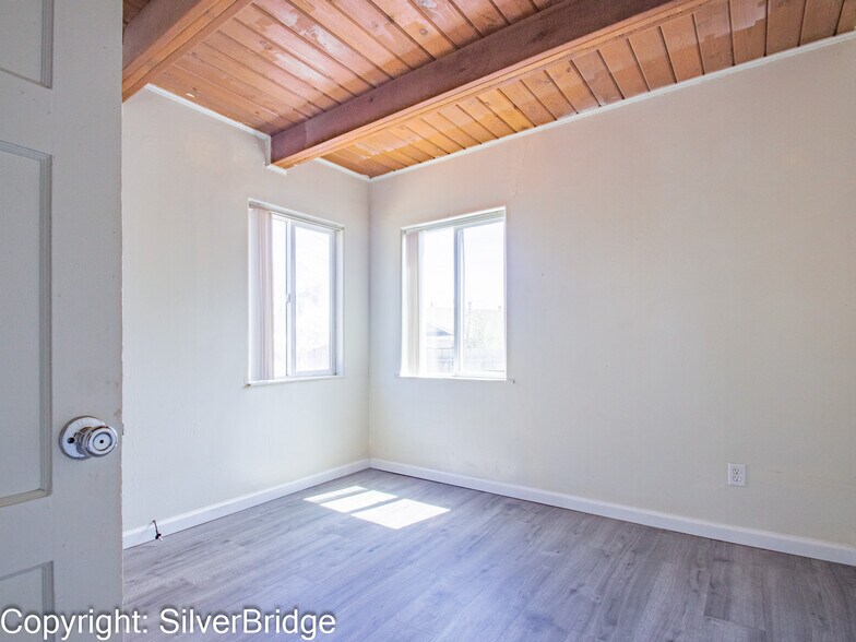 More Photos Of 670 Denslowe Dr, Reno Apartments For Sale