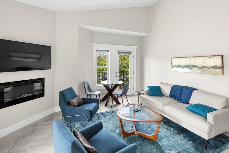 More Photos Of 135 Broad St, Asheville Office For Sale