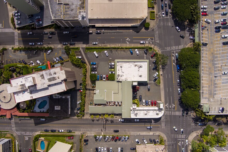 More Photos Of 735-745 Keeaumoku St, Honolulu Freestanding For Lease