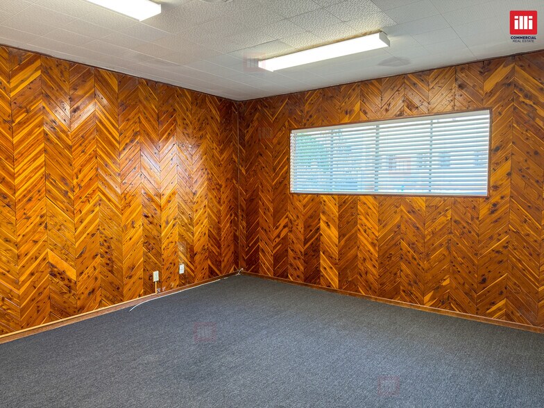 More Photos Of 8230 Beverly Blvd, Los Angeles Office For Lease