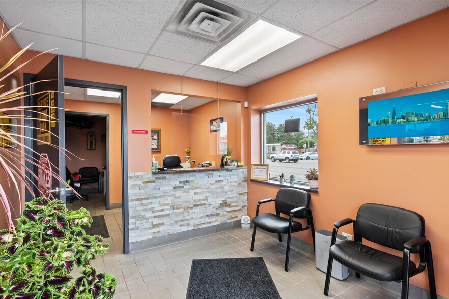 More Photos Of 332 E 159th St, Harvey Auto Repair For Sale