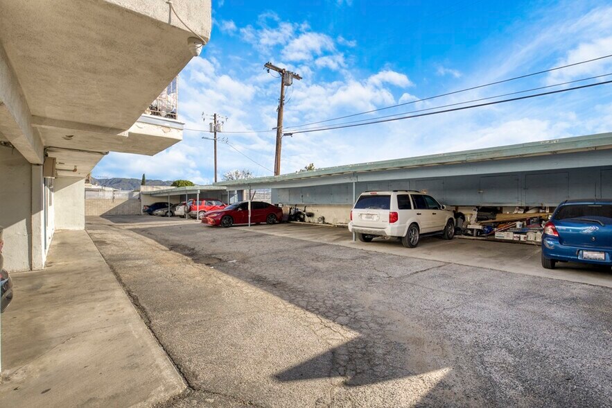 More Photos Of 8750 Owensmouth Ave, Canoga Park Apartments For Sale