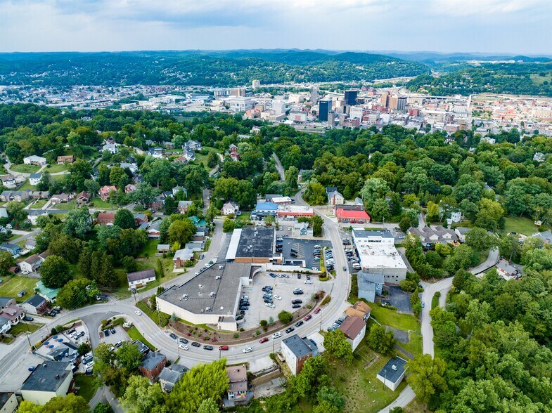 More Photos Of 1005-1011 Bridge Rd, Charleston Storefront Retail Office For Sale