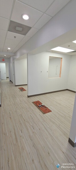 More Photos Of 26W285 Geneva Rd, Wheaton General Retail For Lease