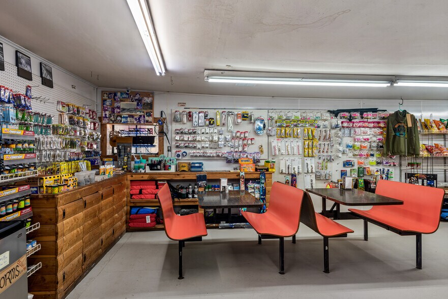 More Photos Of 10842 Highway 5 S, Salesville Convenience Store For Sale