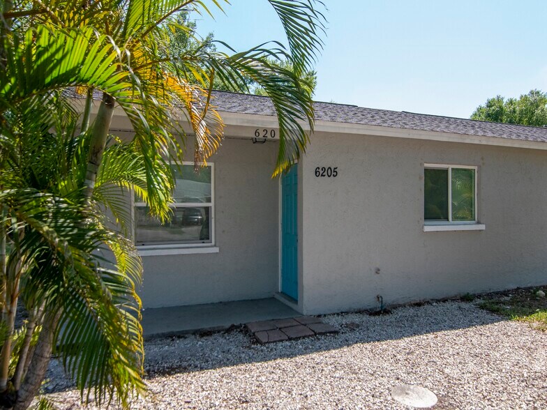 More Photos Of , Bradenton Multifamily For Sale