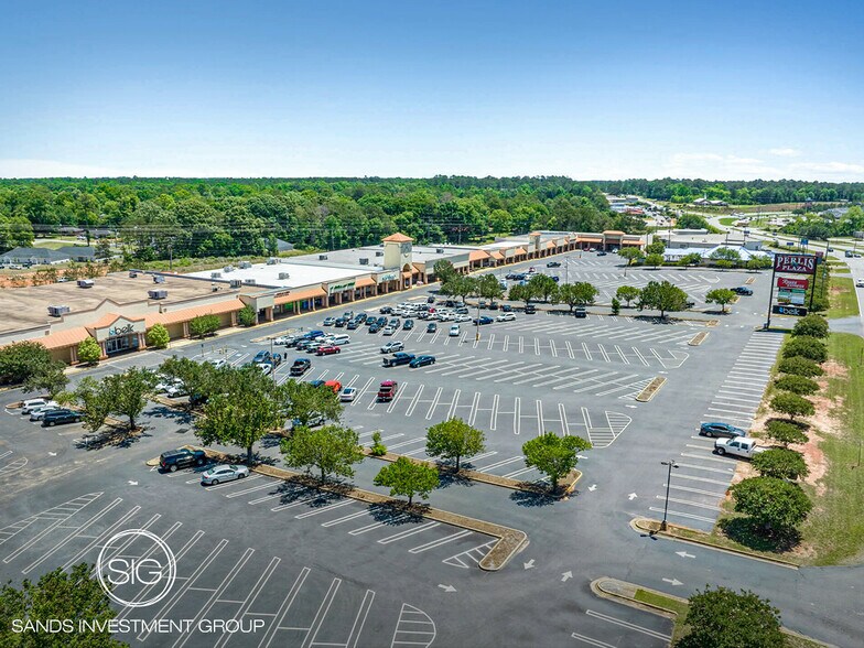 Primary Photo Of 1500 E Forsyth St, Americus Storefront For Sale