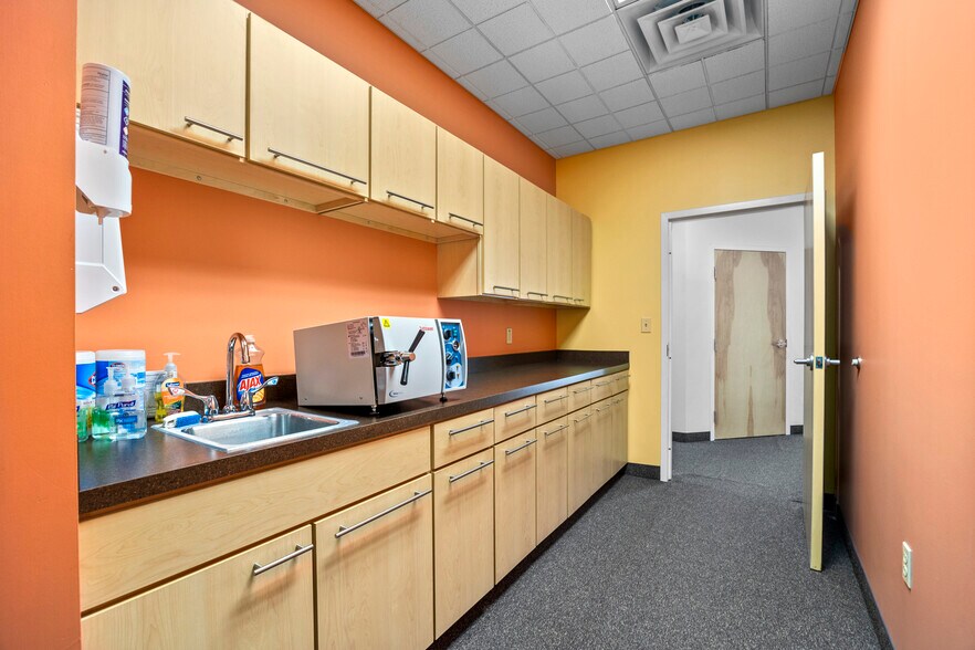 More Photos Of 36855 American Way, Avon Medical For Sale