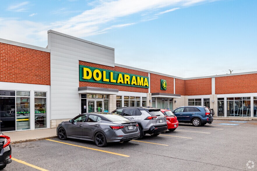 More Photos Of 174 Boul Saint-Luc, Saint-jean-sur-richelieu General Retail For Lease
