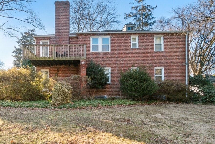 More Photos Of 310 Gittings Ave, Baltimore Apartments For Sale