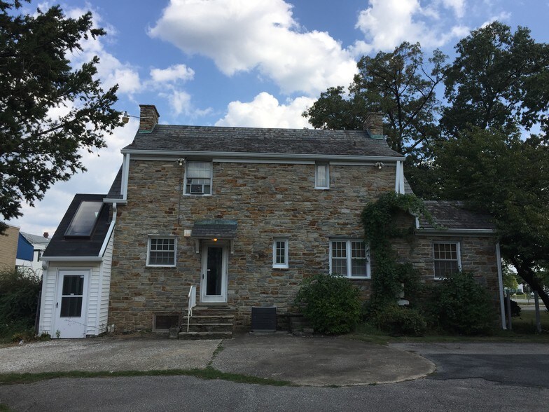 More Photos Of 402 Crain Hwy N, Glen Burnie Office For Sale