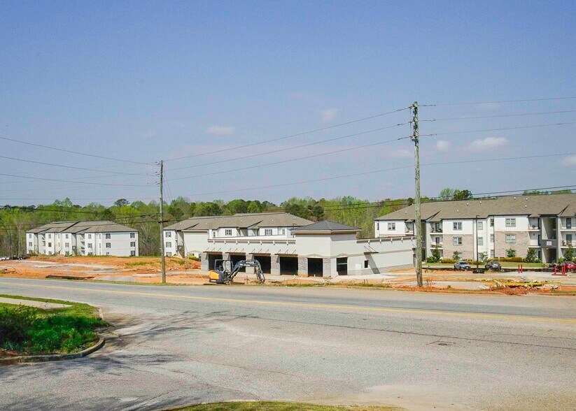 More Photos Of 471 Hull Rd, Athens General Retail For Lease