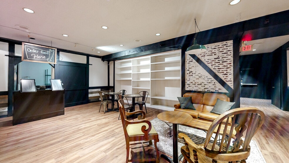 More Photos Of 217 Plum St, Red Wing Office For Sale