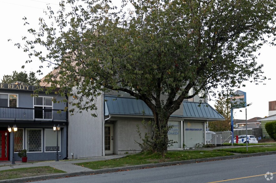 More Photos Of 1982-1992 Prestwick Dr, Vancouver Storefront Retail Residential For Sale