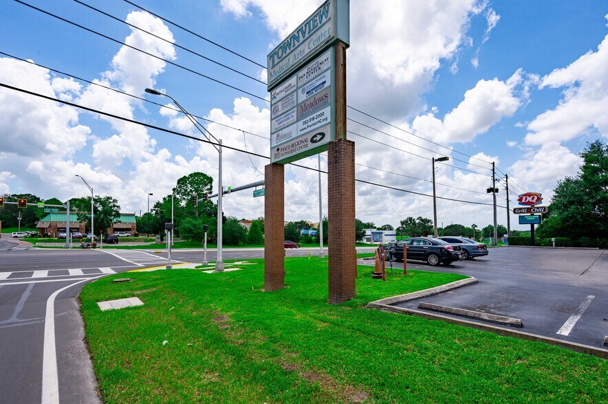 More Photos Of 37802-37814 Medical Arts Ct, Zephyrhills Medical For Lease