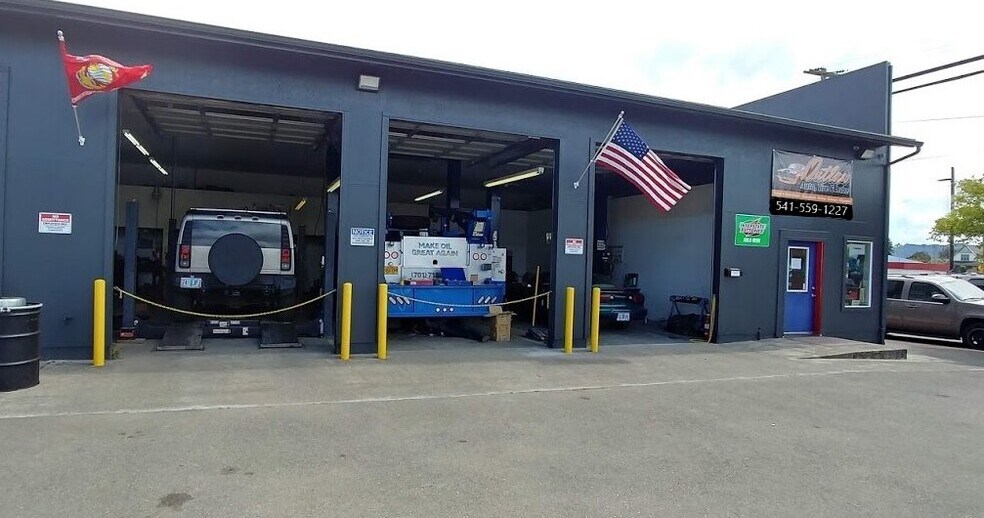 More Photos Of 711 Spruce St, Myrtle Point Auto Repair For Sale