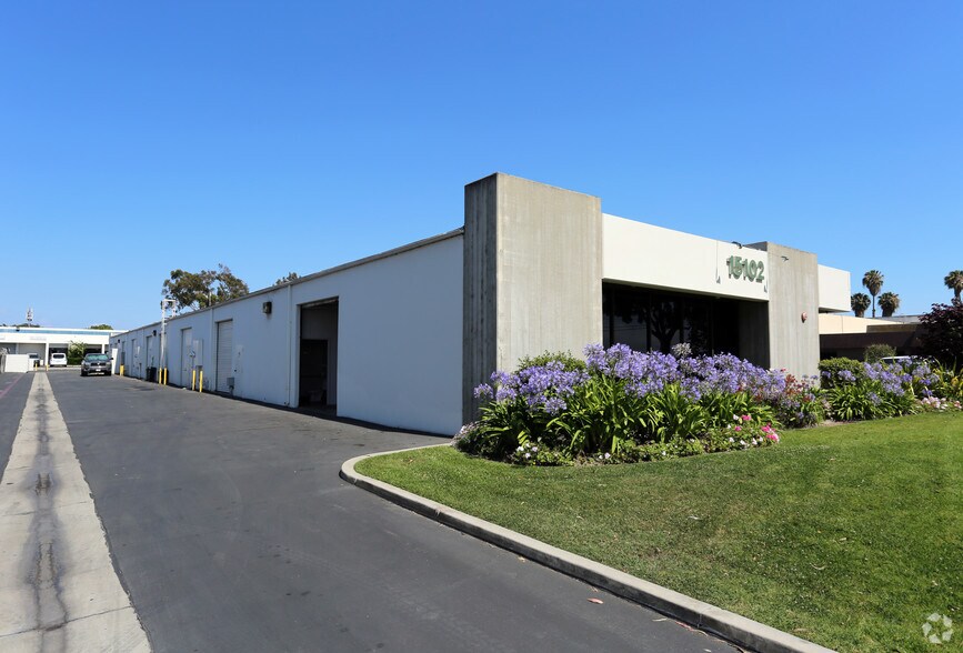 More Photos Of 15102 Bolsa Chica St, Huntington Beach Light Manufacturing For Lease