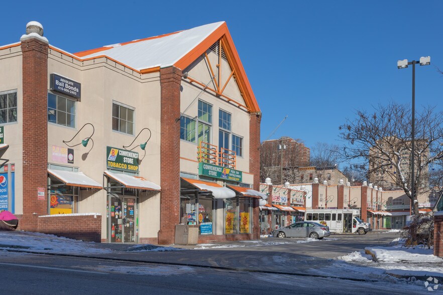 Primary Photo Of 808-840 Guilford Ave, Baltimore Storefront For Lease