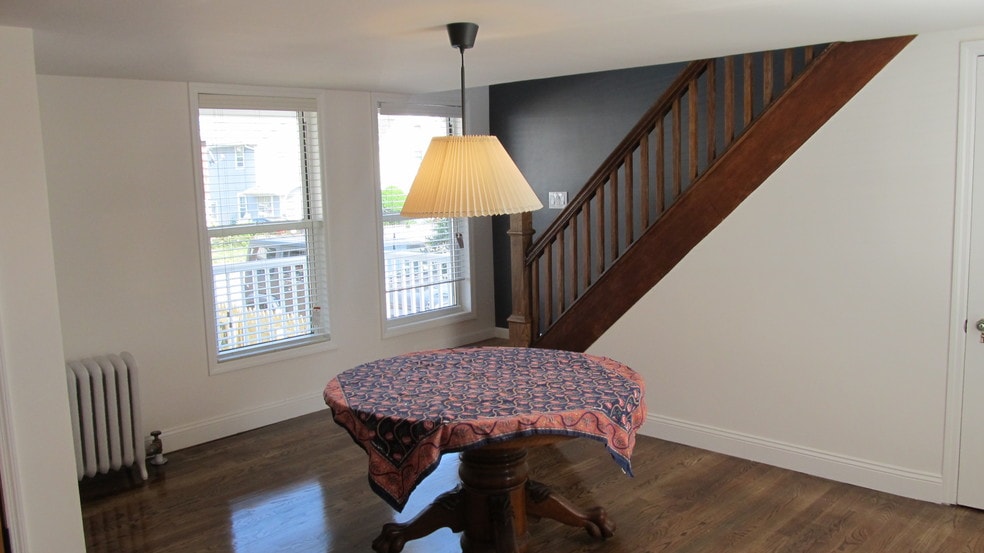More Photos Of 109 Jeanette Ave, Inwood Specialty For Sale