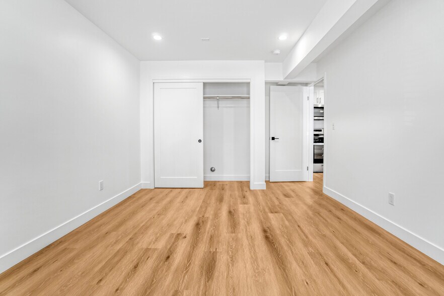 More Photos Of 221 Sheldon St, El Segundo Apartments For Sale