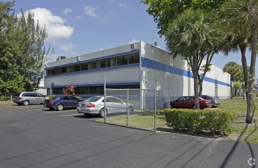 More Photos Of 1355 NW 97th Ave, Doral Office For Lease