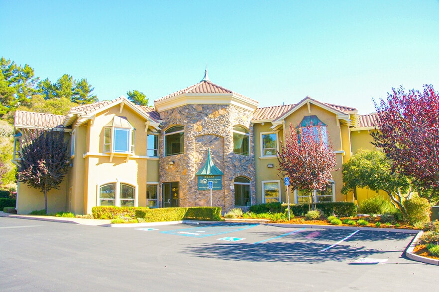 Primary Photo Of 24551 Silver Cloud Ct, Monterey Medical For Lease
