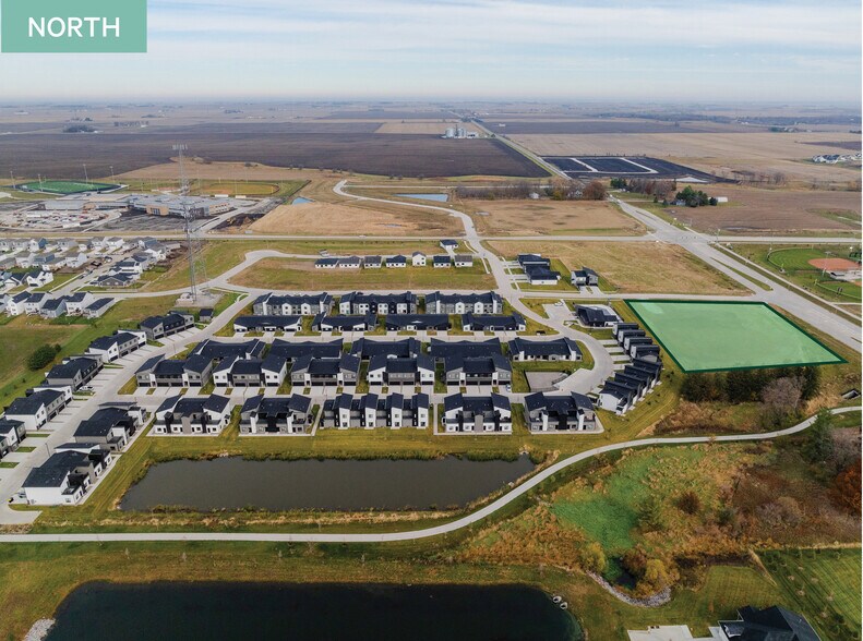 More Photos Of N 10th St & NW Yorktown dr, Waukee General Retail For Sale