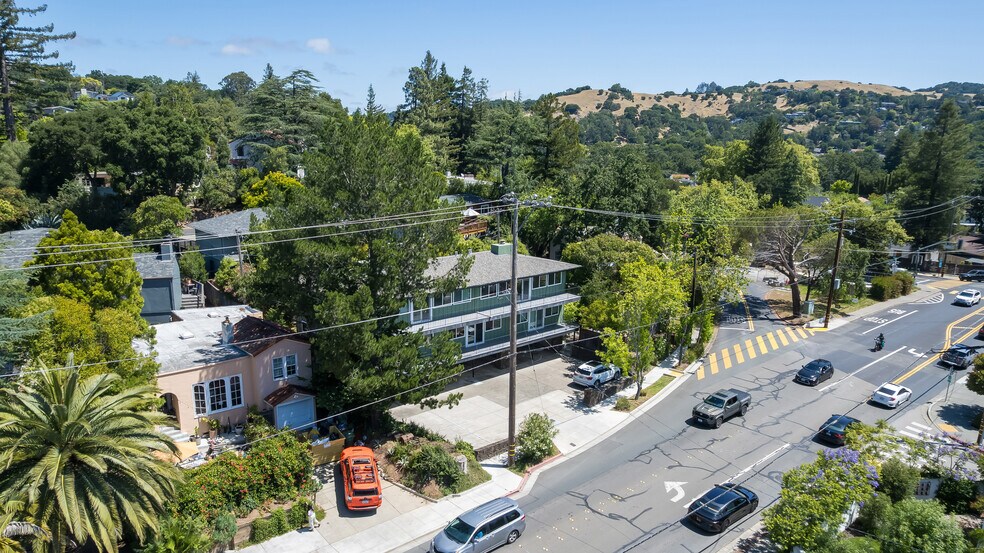 More Photos Of 1562 Sir Francis Drake Blvd, San Anselmo Multifamily For Sale