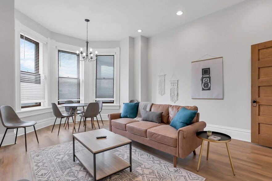 Primary Photo Of 572 E Rich St, Columbus Office For Lease