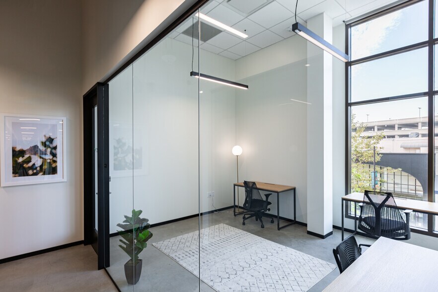 More Photos Of 1212 Broadway Plz, Walnut Creek Coworking Space
