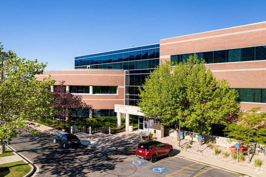 Primary Photo Of 675 S Arapeen Dr, Salt Lake City Medical For Lease