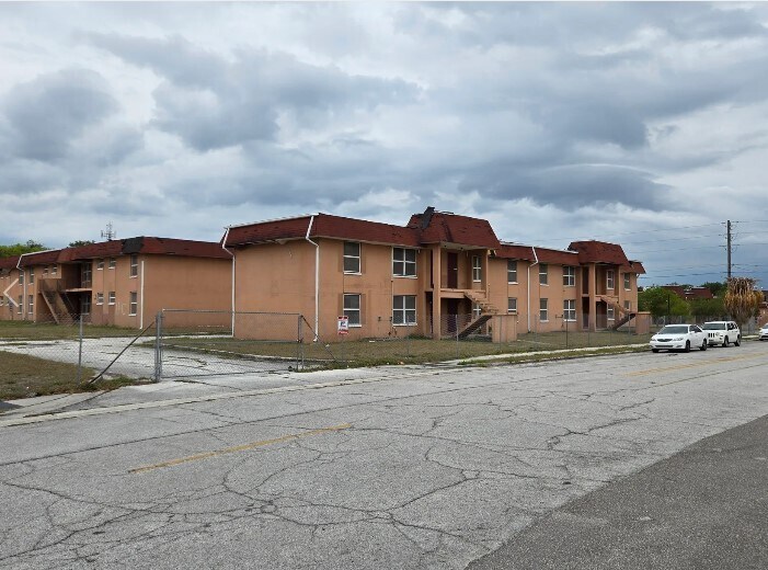 More Photos Of 1605 N Waters Ct, Tampa Land For Sale