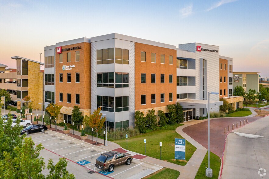 Primary Photo Of 900 Jerome St, Fort Worth Medical For Lease