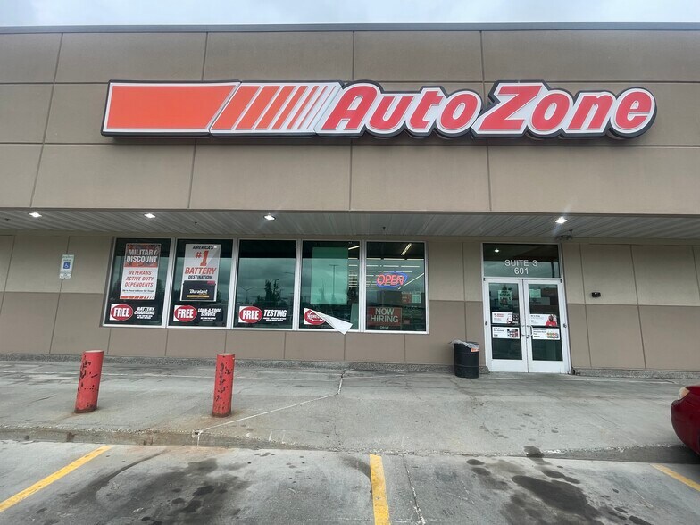More Photos Of 601 E Dimond Blvd, Anchorage General Retail For Lease