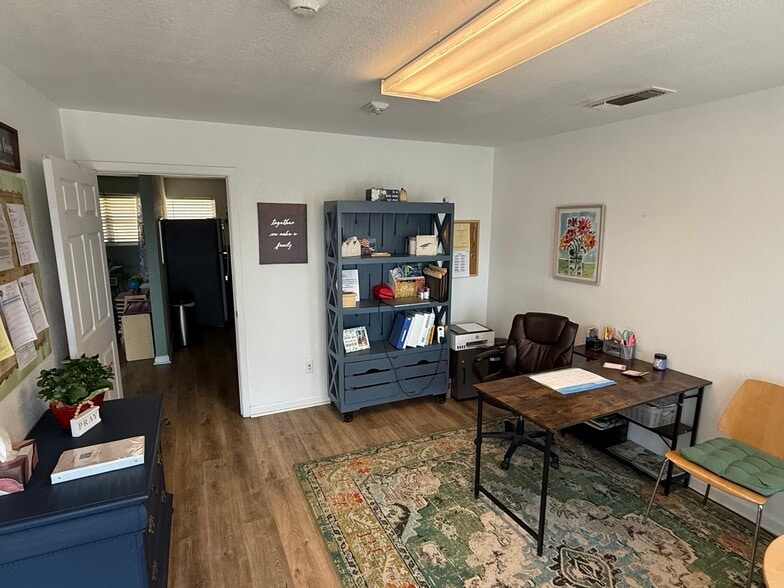 More Photos Of 2527 Fm 691, Denison Medical For Sale