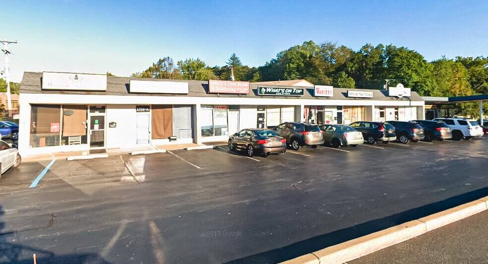 Primary Photo Of 1711-1733 Marsh Rd, Wilmington Unknown For Lease