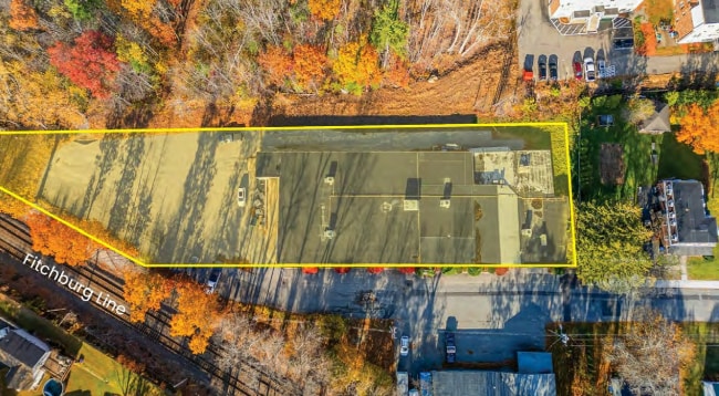 More Photos Of 55 Marshall St, Leominster Distribution For Sale